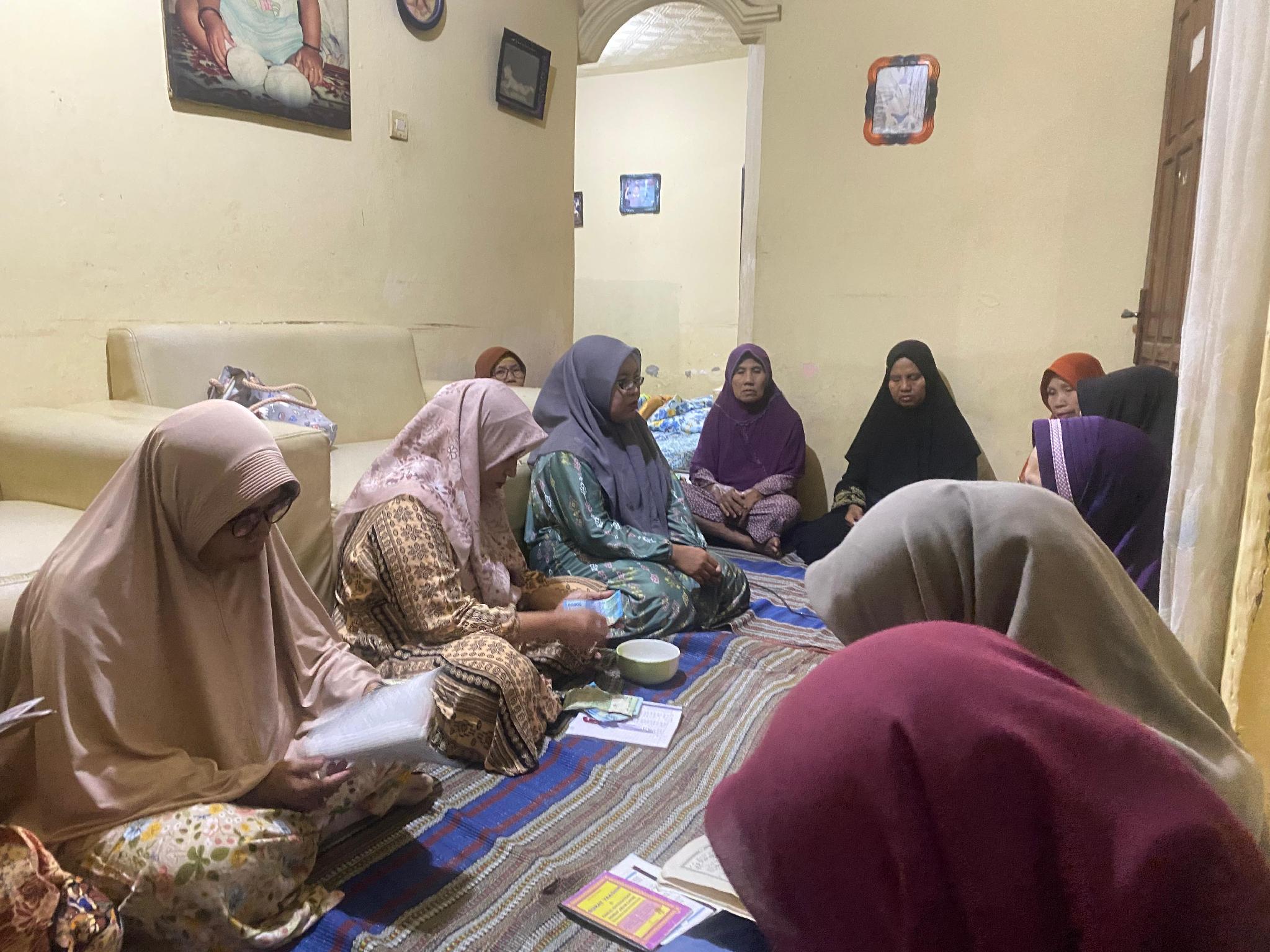 Dari Pengajian Menuju Pengabdian: Mahasiswa Bangun Kedekatan dengan Warga